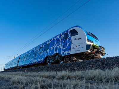 Der Stadler-Wasserstoffzug legte auf einer Teststrecke in Colorado 2'803 km mit einer Tankfüllung zurück. | © Stadler