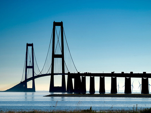 Storebaelt-Brücke in Dänemark. Forscher der TU München entwickeln ein neues Verfahren zur Zustandsüberwachung von Betonstrukturen. | © Shutterstock